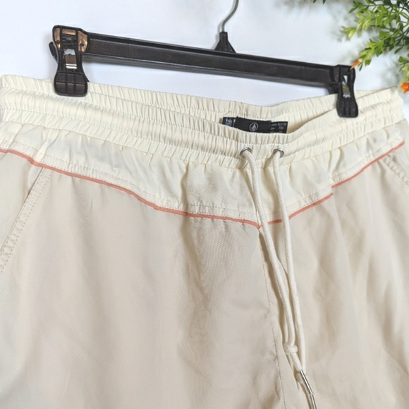 🆕🌿VOLCOM SHORTS🌿 - Picture 3 of 7